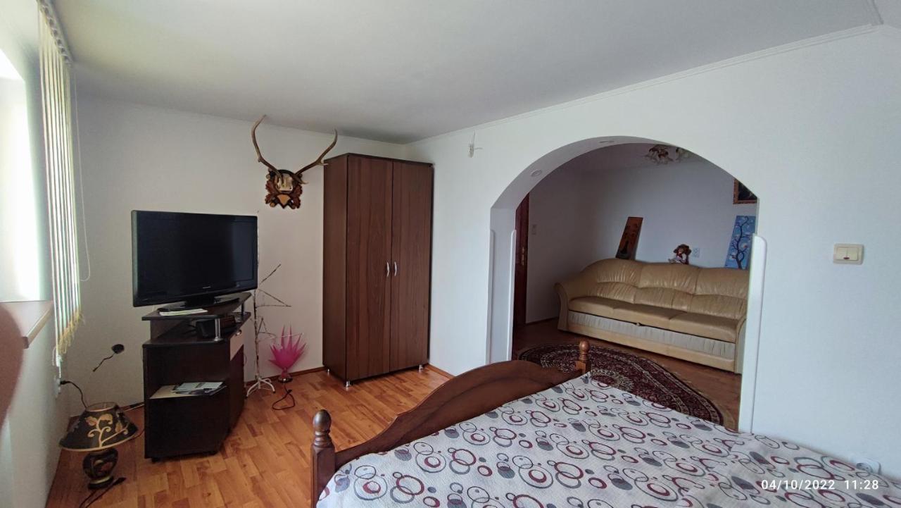 Dariamaf Appartement Câmpulung Moldovenesc Buitenkant foto